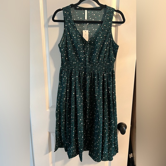 NWT, Leopard Print Sleeveless Dress - Picture 6 of 6